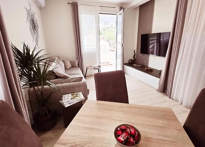 Apartments Nikcevic